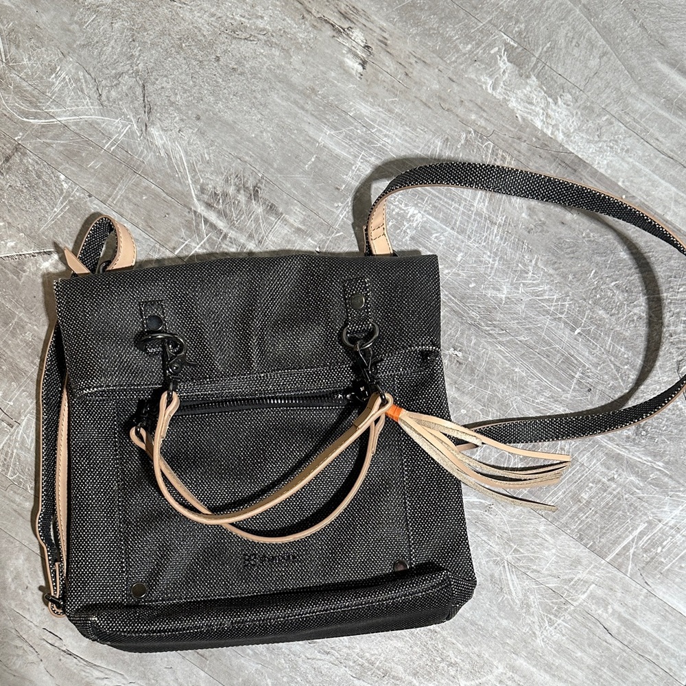 Sherpani Crossbody/ Shoulder Bag